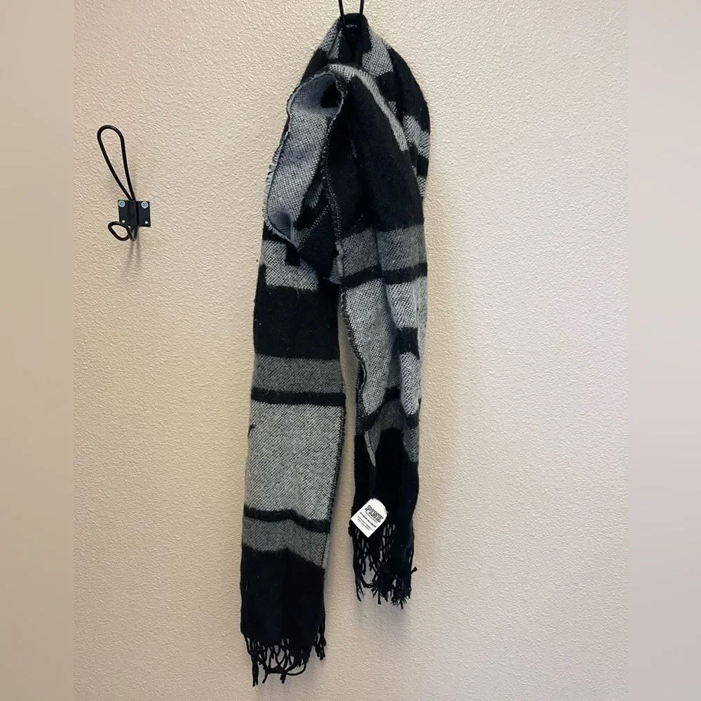 VS Pink Scarf